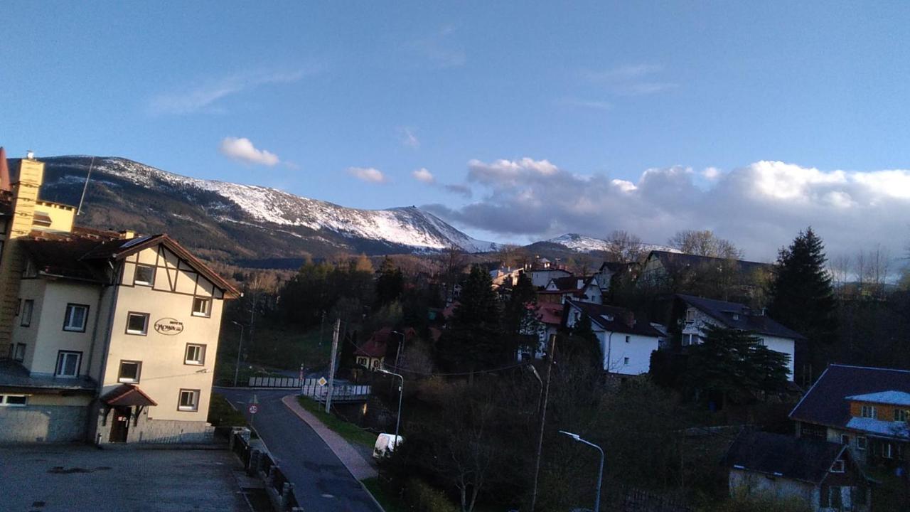 Nowoczesne Mieszkanie Blisko Natury I Sklepu Biedronka Karpacz Esterno foto